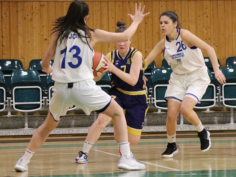 20190316 WU19 Oems Caps Wolves Sarah