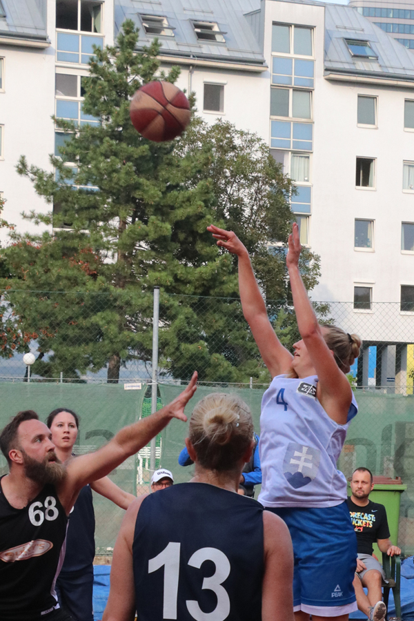 20190910 Mixed Betty